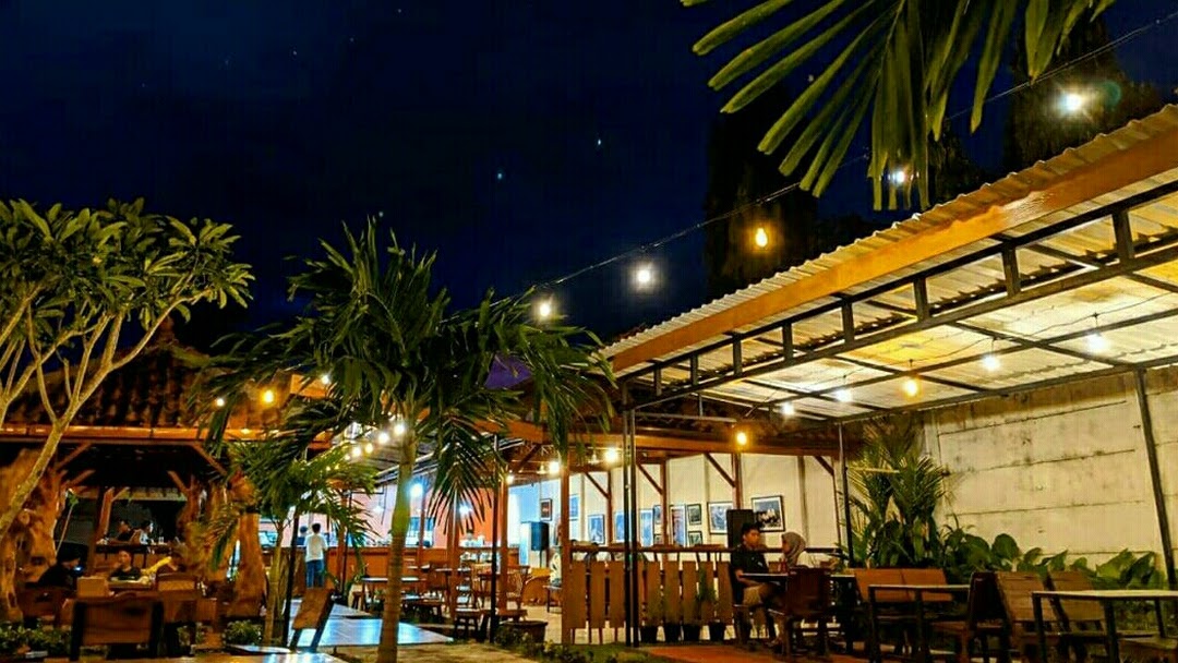 The Cozy Corner Cafe